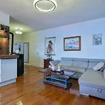 Apartamento With Parking Space - 24144 Trogir