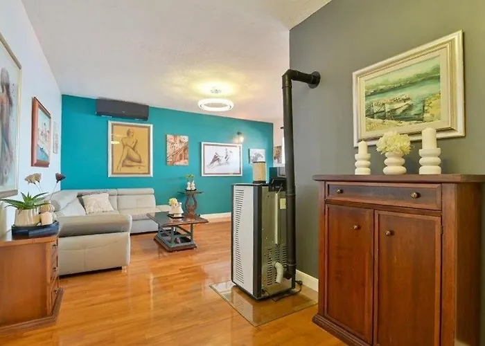 Apartment With Parking Space - 24144 Trogir