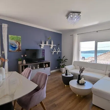 Appartamento With Parking Space - 24144