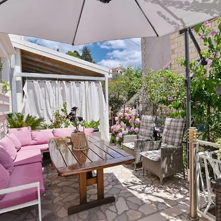 With Parking Space - 24144 * Traù