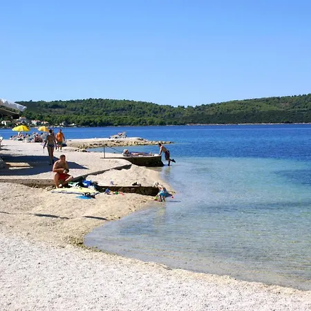 Apartman With Parking Space - 24144 *