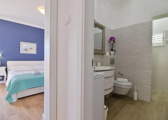 With Parking Space - 24144 Apartman