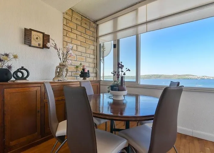 Apartman With Parking Space - 24144